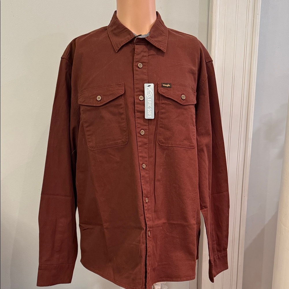 On Sale Today!!!
Wrangler Brick Red Long Sleeve Shirt - Picture 2 of 8